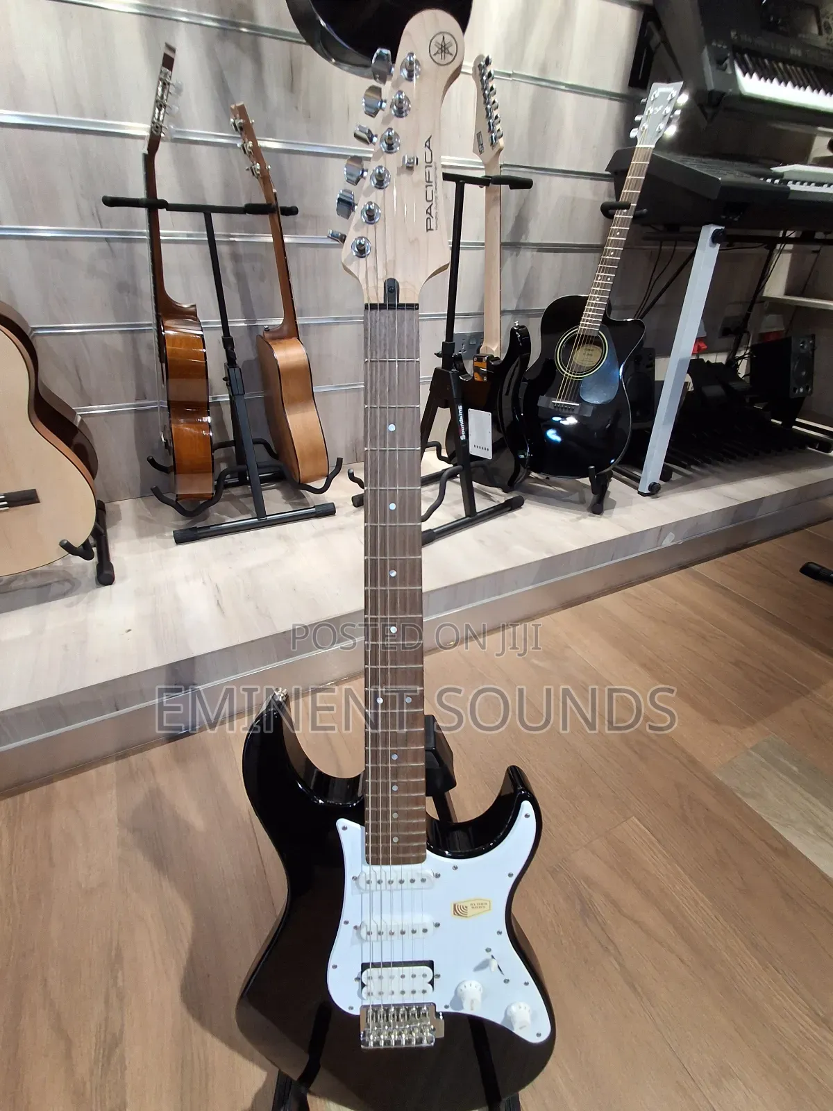 Yamaha Electric Guitar Pac 112j