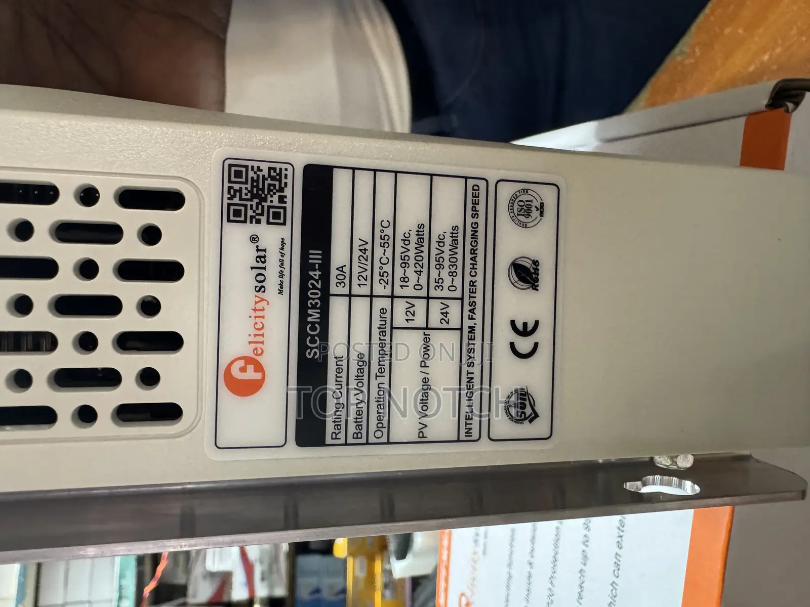 MPPT Solar Charge Controller