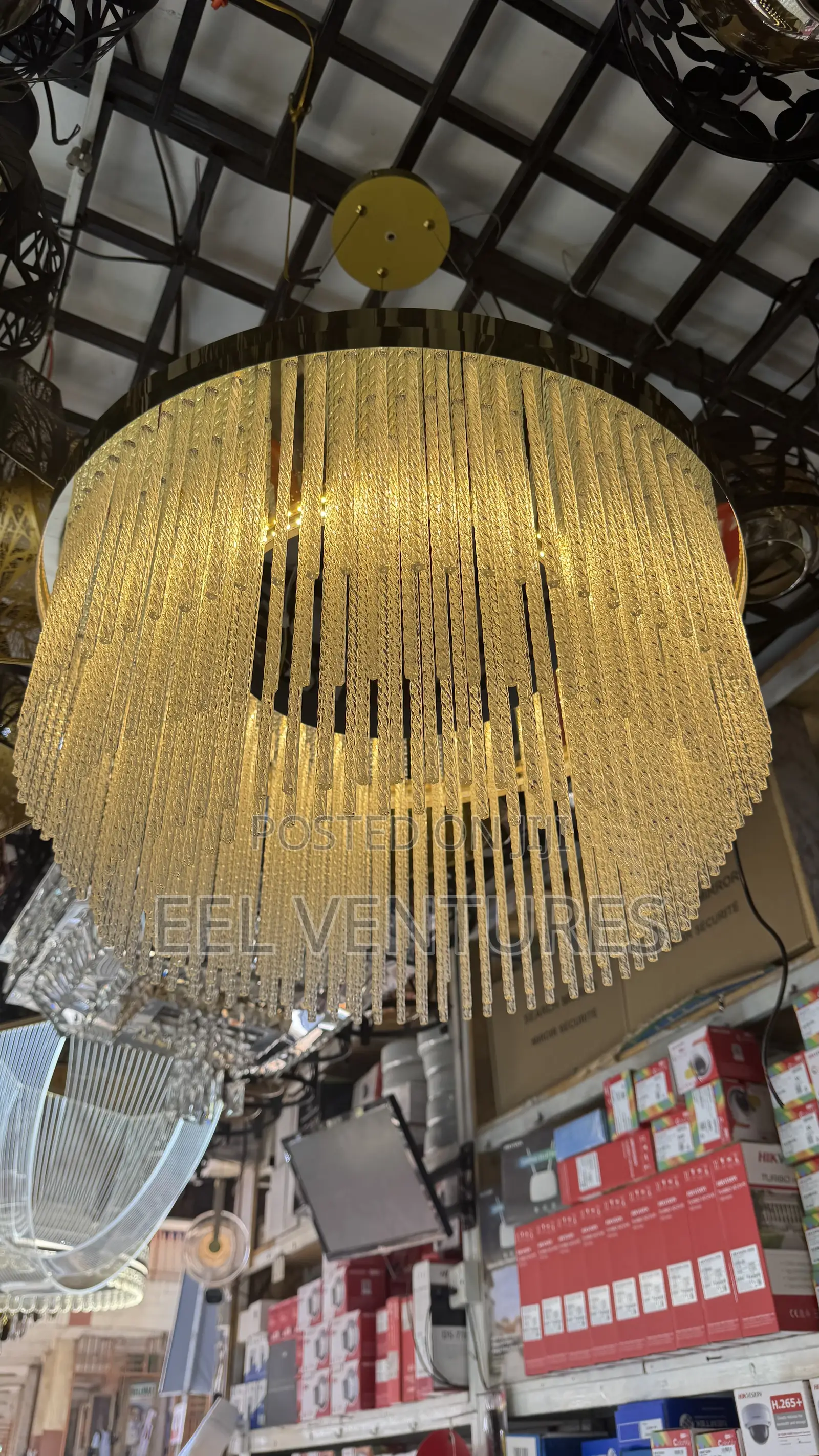 Shandaria Ceiling Light