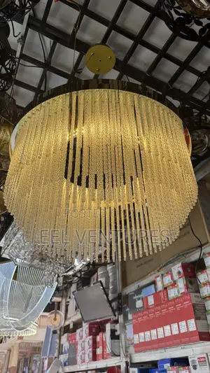 Shandaria Ceiling Light