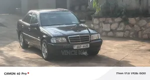 Mercedes-Benz C200 1998 Maroon