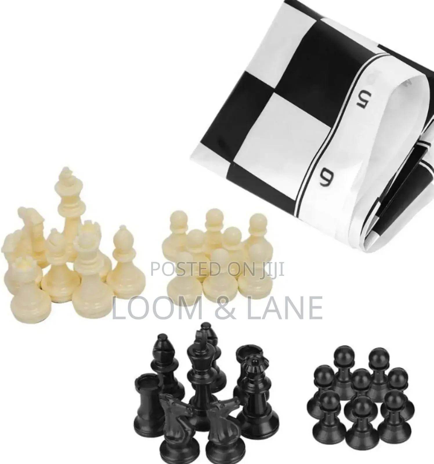 Portable Roll-Up Chess Set With Plastic Pieces