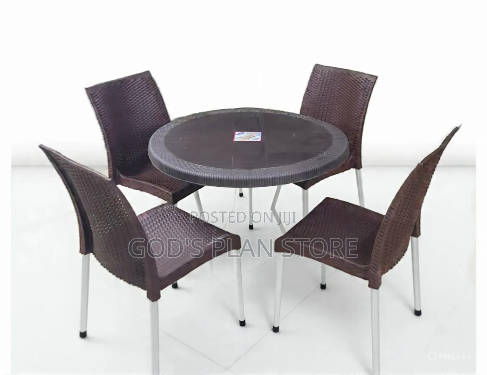 Parsons Plastic Table and Chairs Plastic Table and Chairs for Hotel