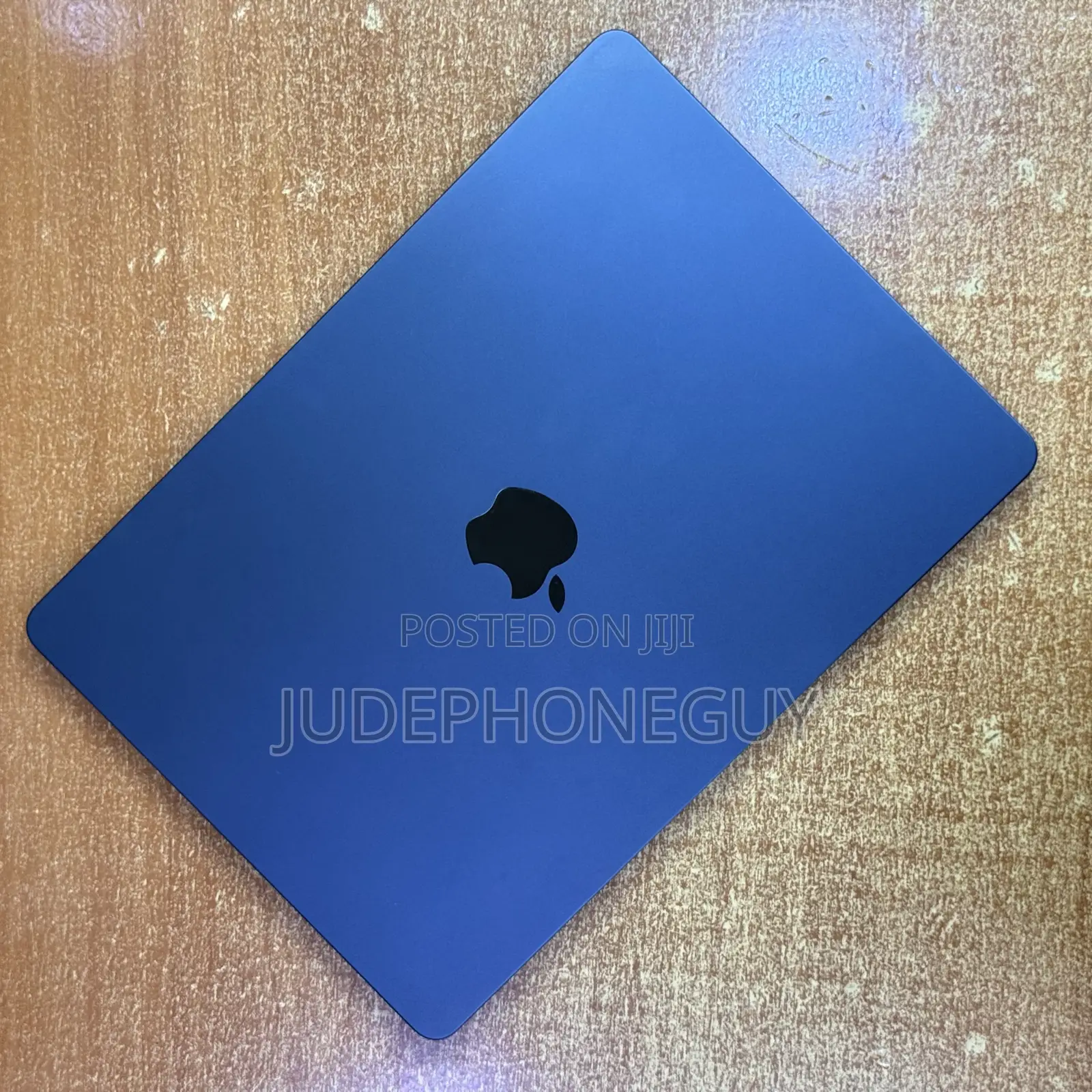 Laptop Apple MacBook Air 2022 M2 8GB Apple M2 SSD 256GB