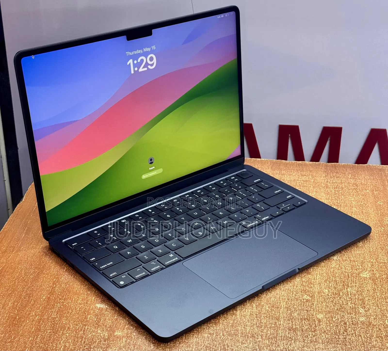 Laptop Apple MacBook Air 2022 M2 8GB Apple M2 SSD 256GB