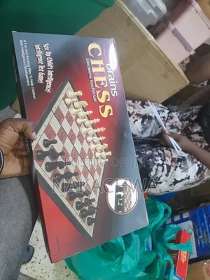 Its Brain Chess Game Board