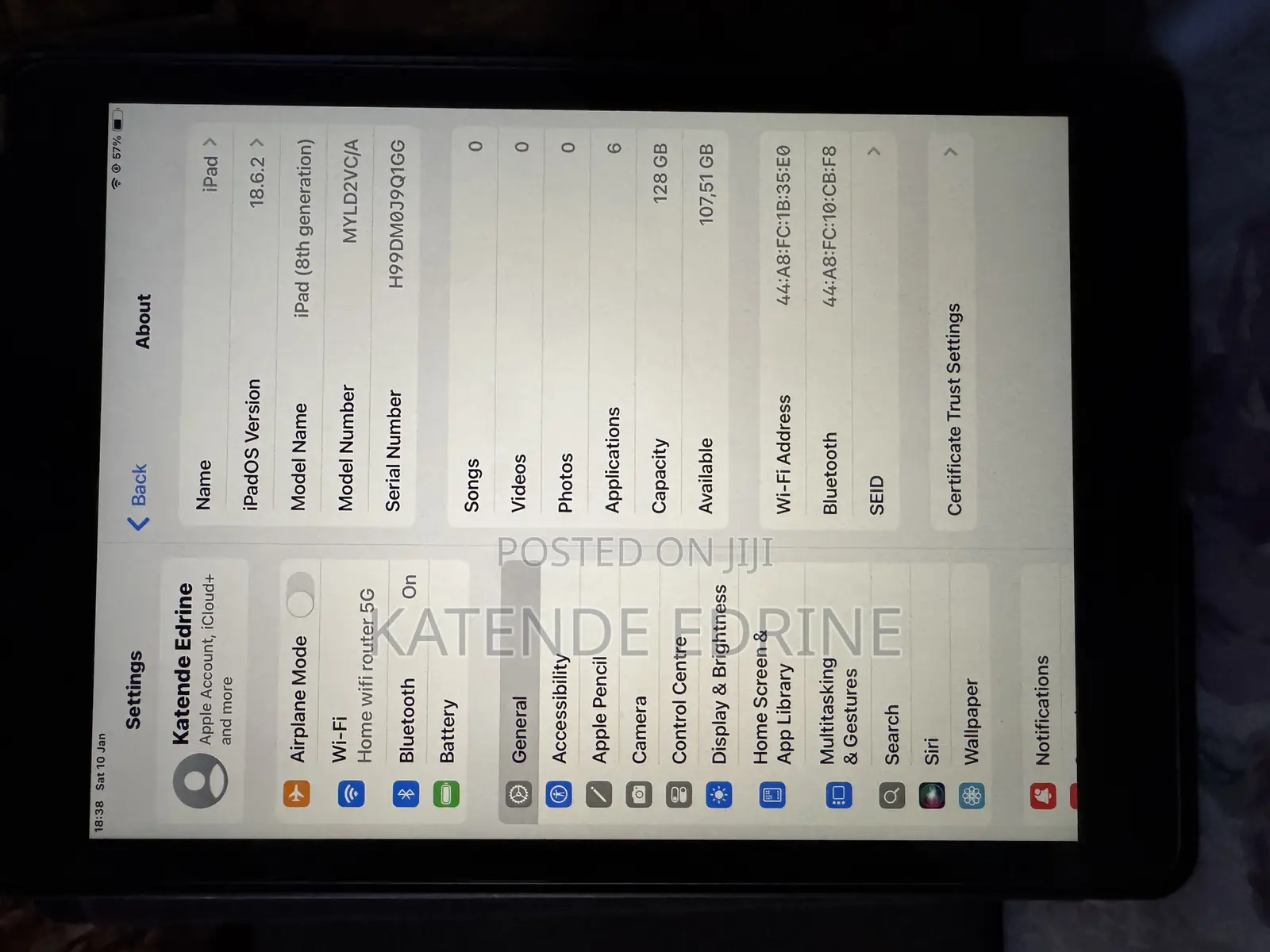 Apple iPad (2025) 128 GB Black