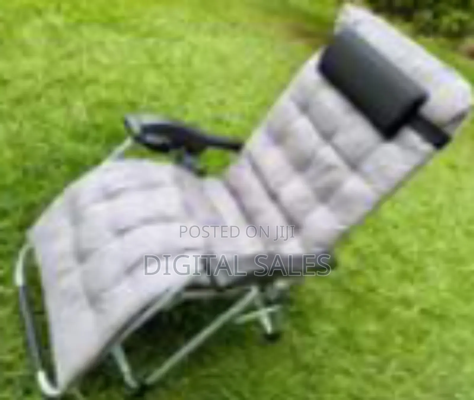 Comfort Padded Folding Zero Gravity Recliner Lounge Chair