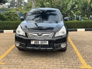 Subaru Outback 2.5i Premium 2011 Black