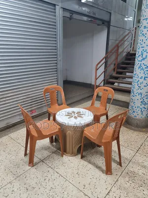 Flower Table and Plastic Chairs Plastic Flower Table and Chairs Set