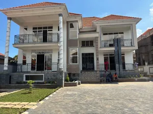 6bdrm Duplex in Serena Kigo, Central Division for sale