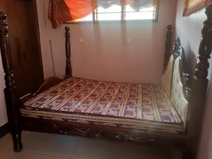 5x6 Bed With Mattress