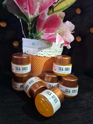 Silk Aura Cream