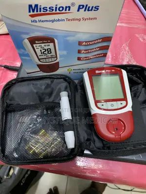 Mission Plus Hb Machine and Strips