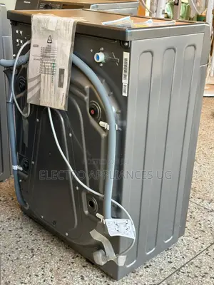 Hisense 7kg Front Loader Machine.