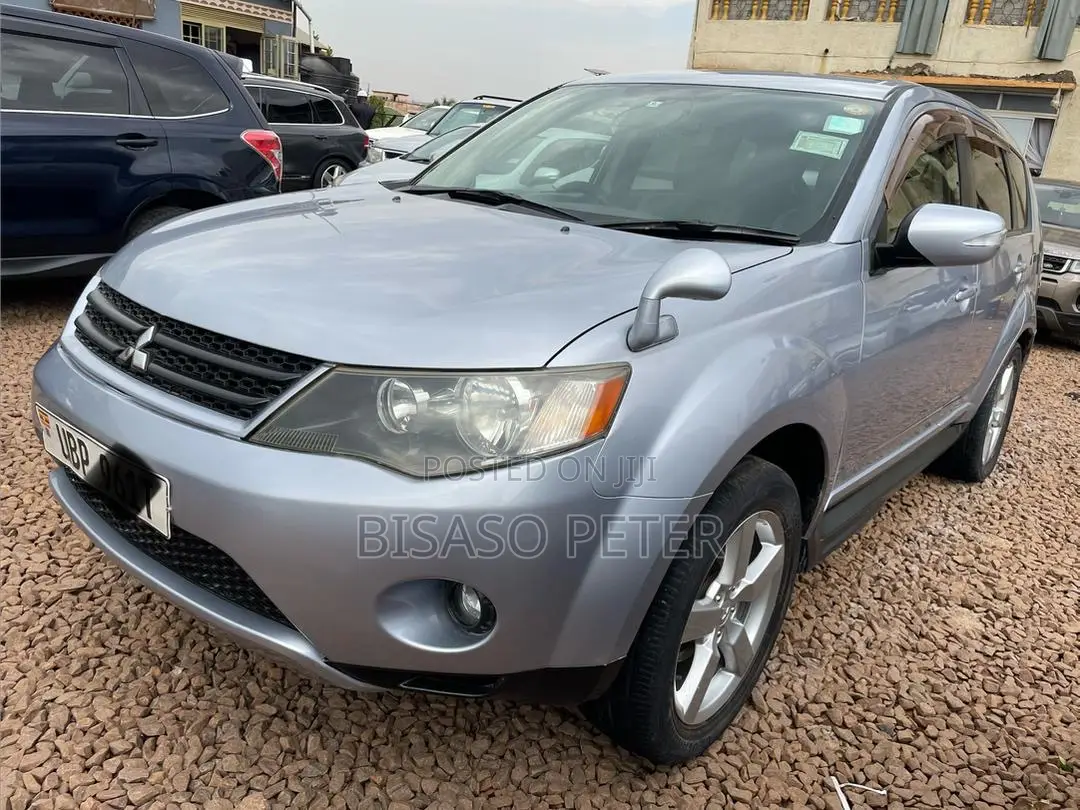 Mitsubishi Outlander 2010 Gray