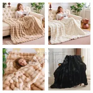 Luxurious Ribbed Faux Fur Throw Blanket (100 X 160cm)
