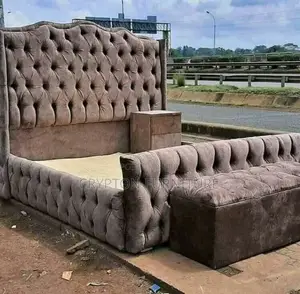 Deep Buttoned Bed