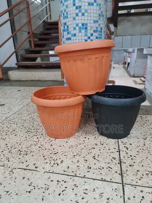 Corner Plastic Flower Pots Plastic Flower Pots