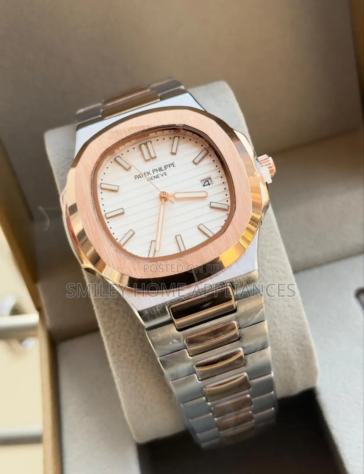 Silver Strapped Men's Automatic Patek Philippe Wrist Time Piece