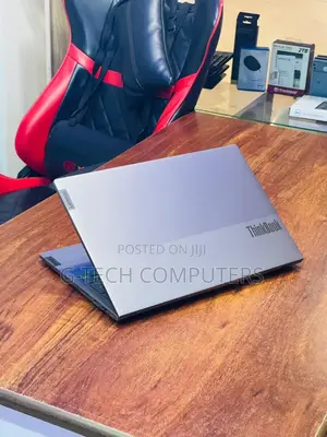New Laptop Lenovo ThinkBook 15 8GB Intel Core I5 SSD 256GB