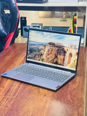 New Laptop Lenovo ThinkBook 15s Gen 2 8GB Intel Core I7 SSD 256GB