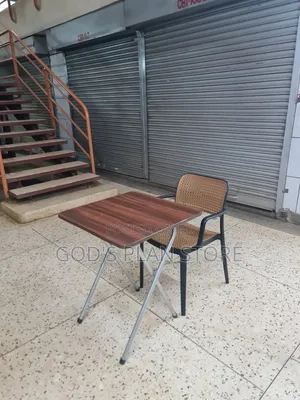Pliable Reading Table and Chair Reading Table and Chair