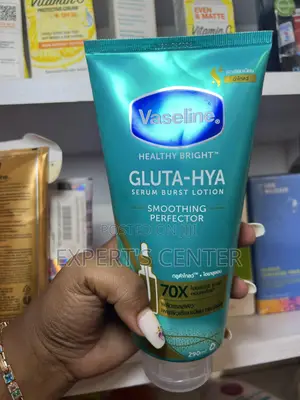 Vaseline Gluta -Hya.
