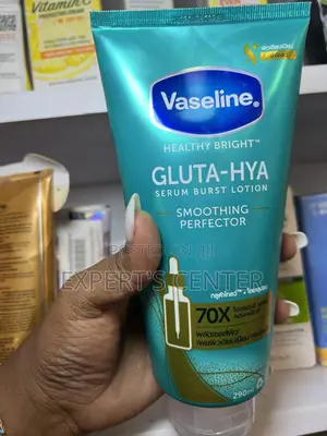Vaseline Gluta -Hya.