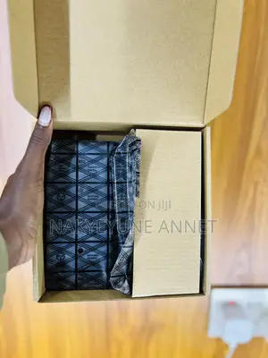 New Server 8GB SSD 32GB