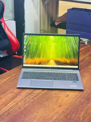 New Laptop HP ZBook 15 16GB Intel Core I7 SSD 512GB