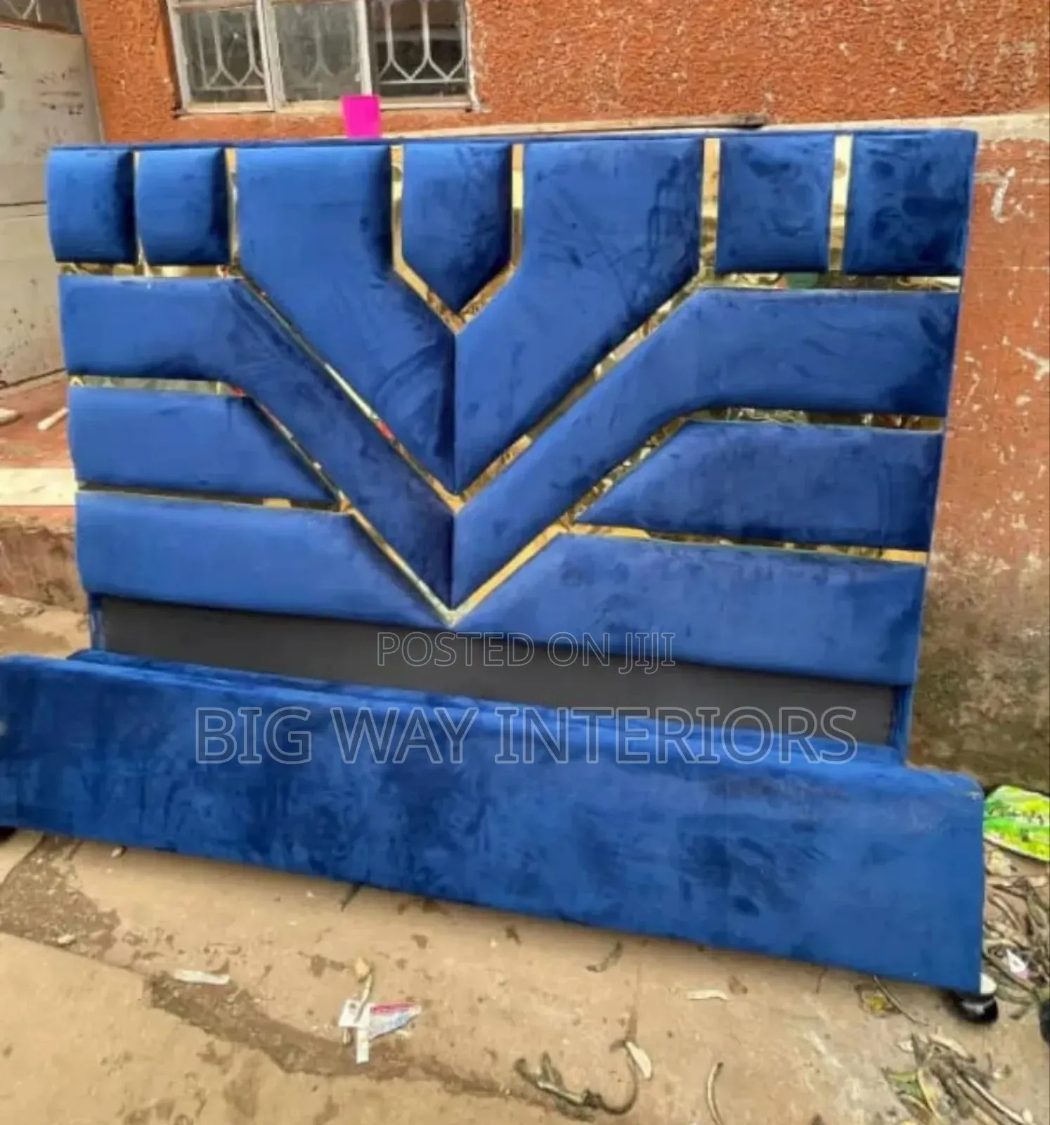 5by6 Bed in Navy Blue v Design