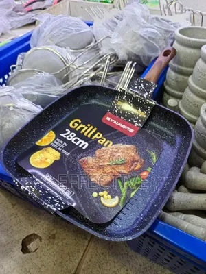 Synmore 28cm Non-Stick Grill Pan.