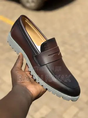 Men’S Classic Brown Timberland Leather Penny Loafers