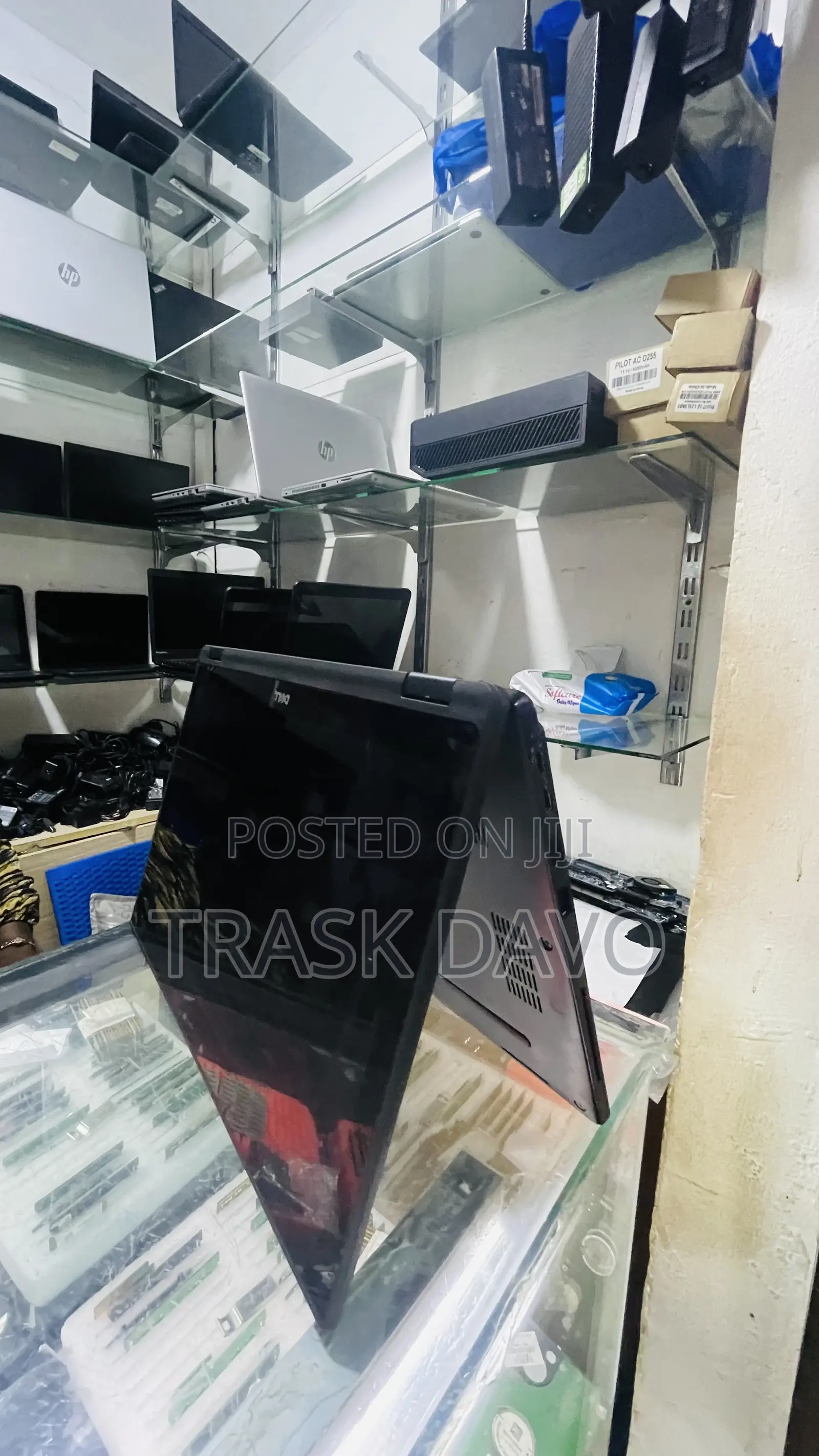 Laptop Dell Latitude 7390 8GB Intel Core i5 SSD 256GB