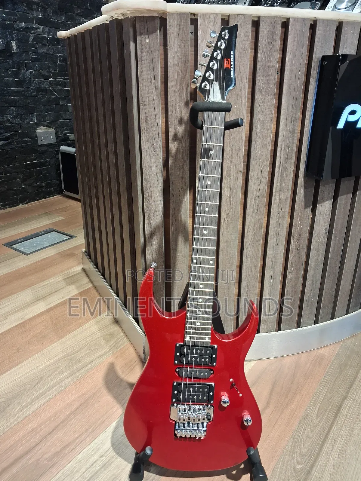 Explorer Electric Guitar Lg5s