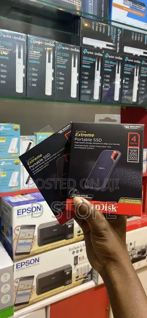 4tb San Disk Extreme Portable SSD
