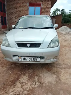 Toyota Opa 1.8 AWD 2000 Silver