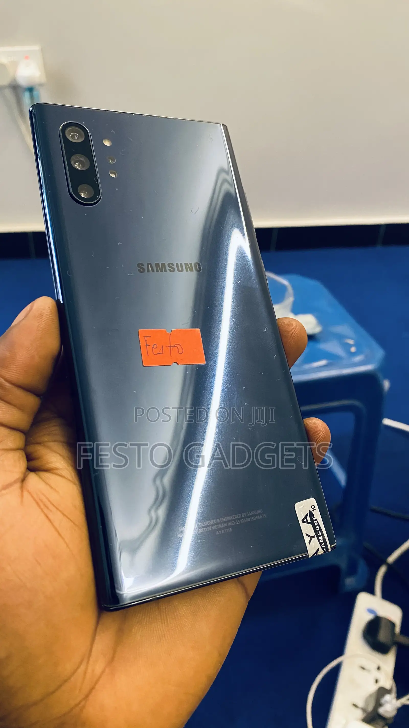 New Samsung Galaxy Note 10 Plus 5G 256 GB Bronze