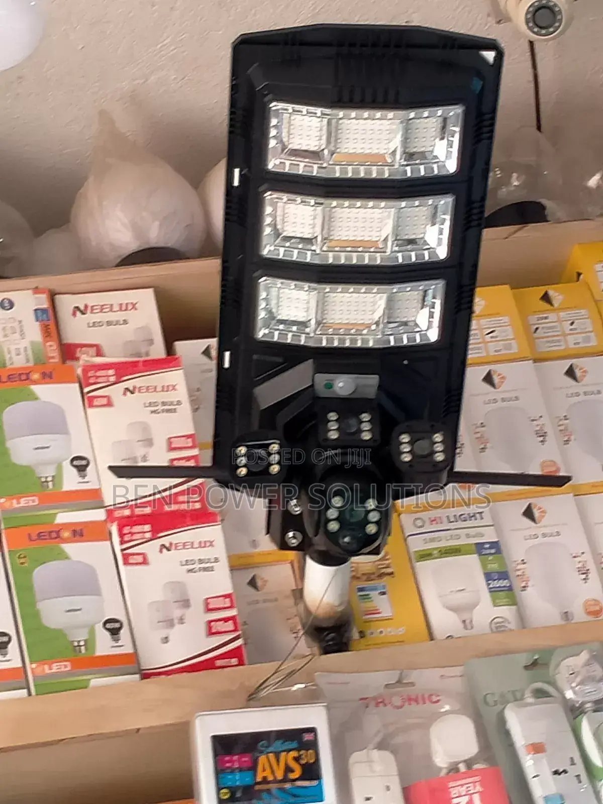 Ai Solar Camera+Lighting 2in 1