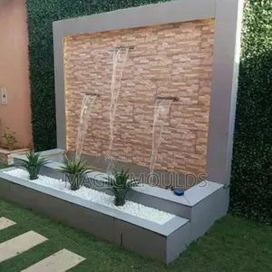 Wall Blade Water Fountains