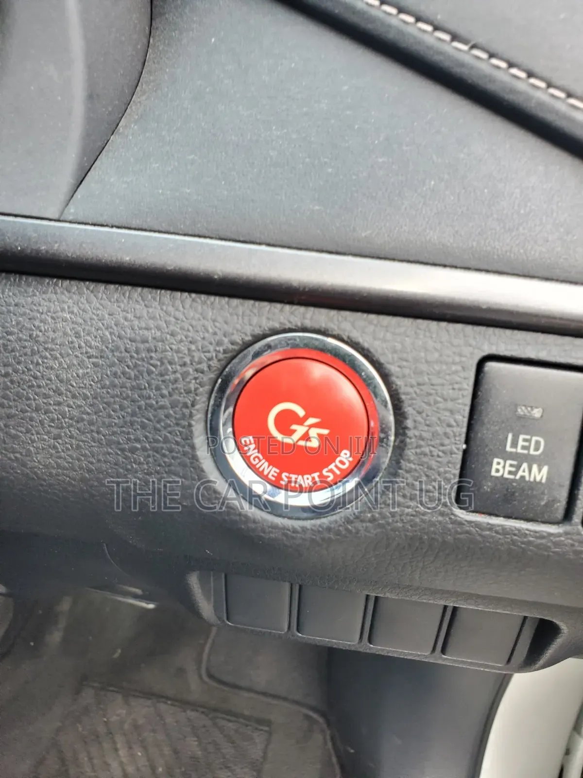 Toyota Harrier 2.0 Turbo 2018 Pearl