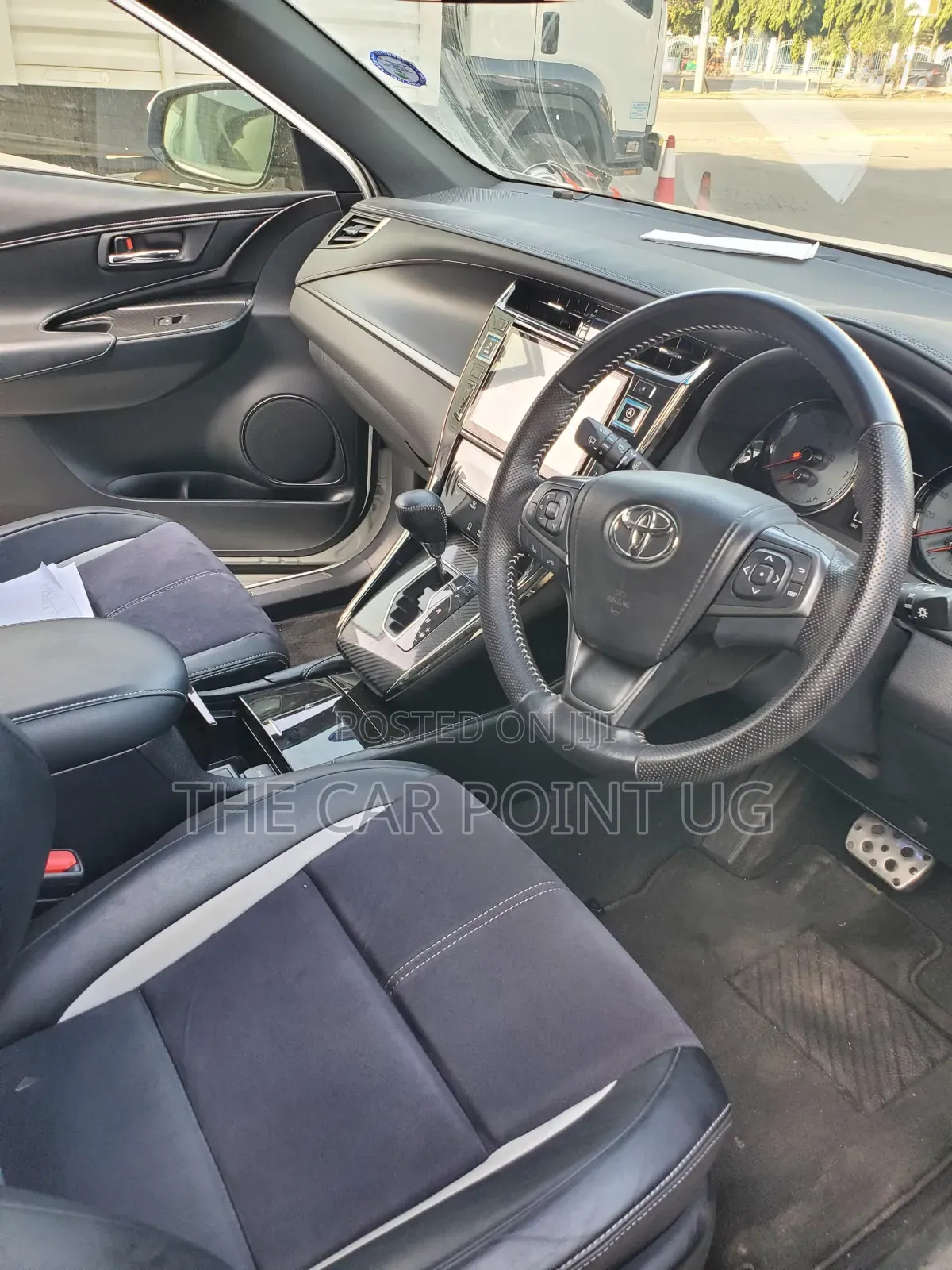 Toyota Harrier 2.0 Turbo 2018 Pearl