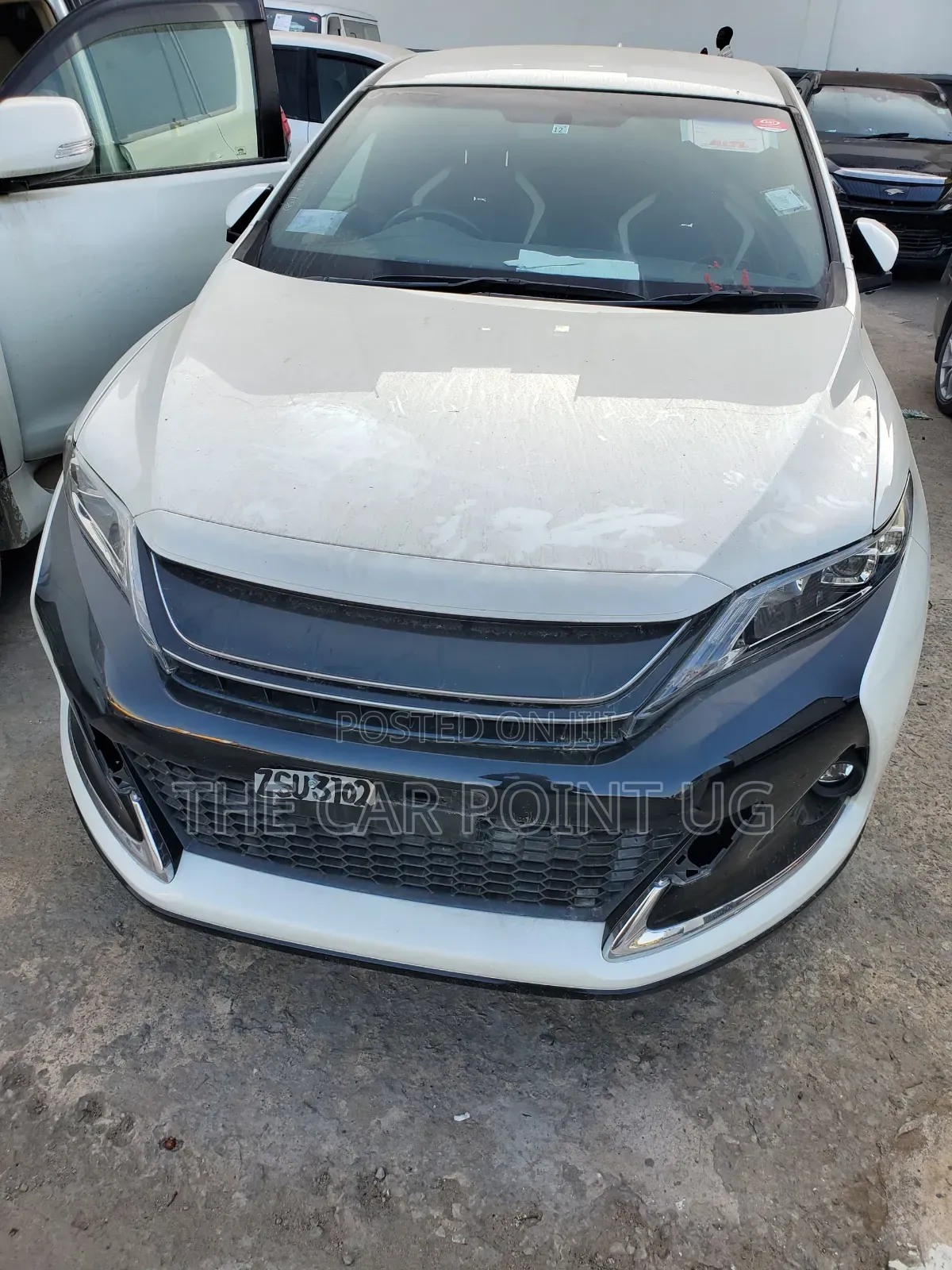 Toyota Harrier 2.0 Turbo 2018 Pearl