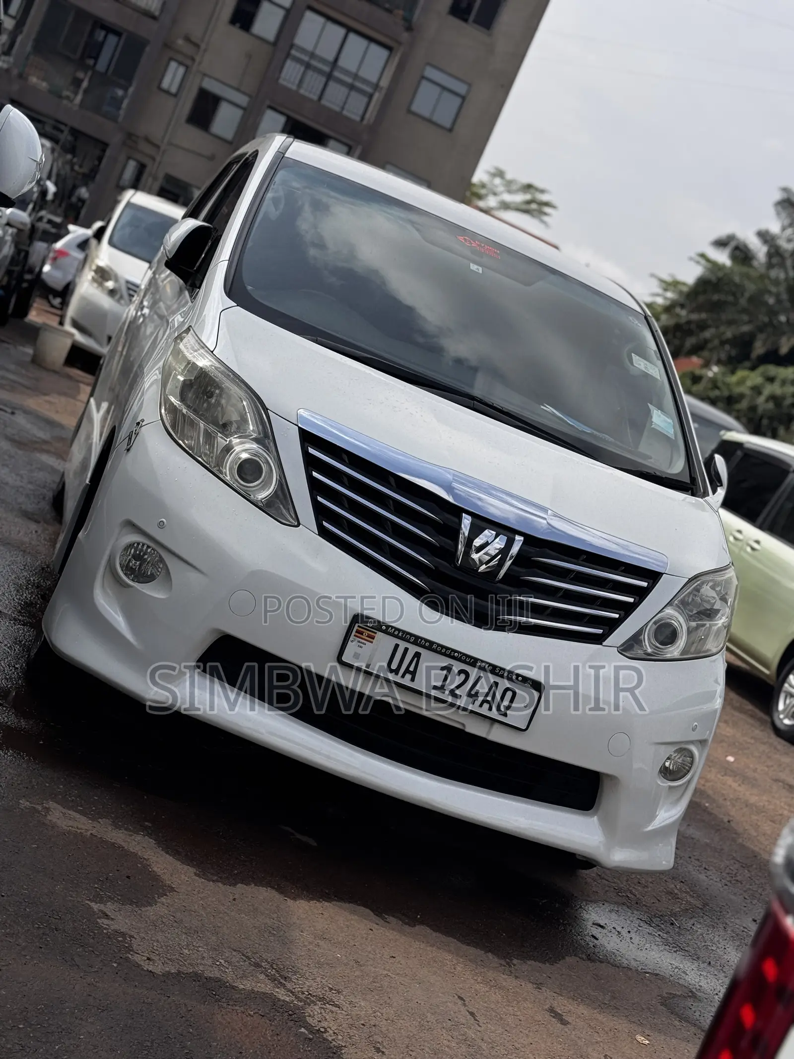 Toyota Alphard 2010 White