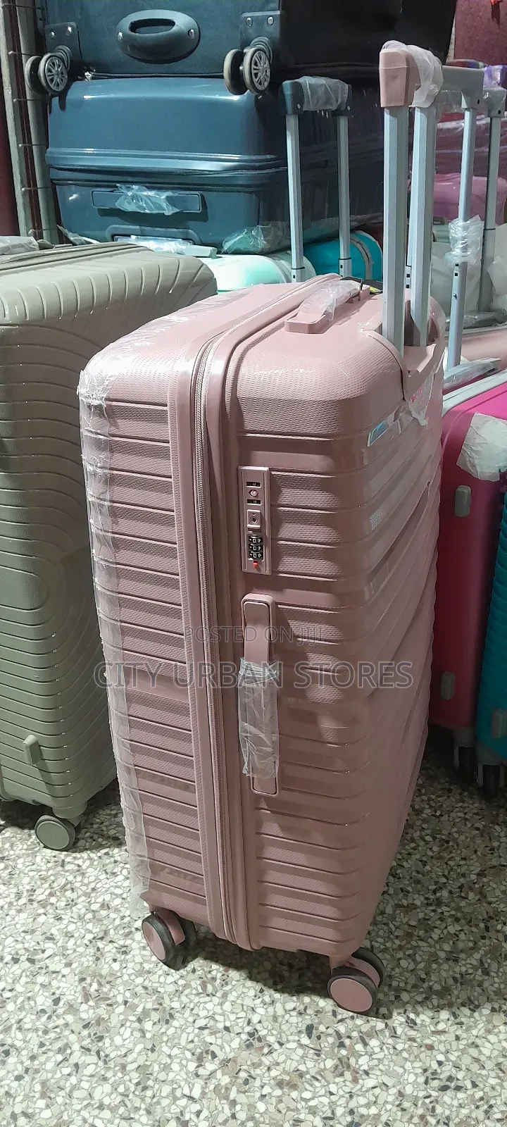 4wheels Medium Suitcases