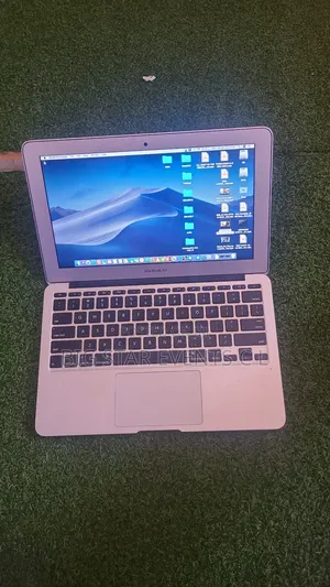 Laptop Apple MacBook Air 4GB Intel Core I5 SSD 128GB