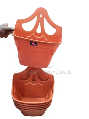 Decided Hanging Wall Plastic Flower Pots