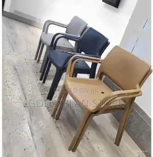 Basepoke Plastic Chairs Plastic Chairs