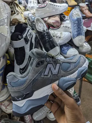 New Balance 9060